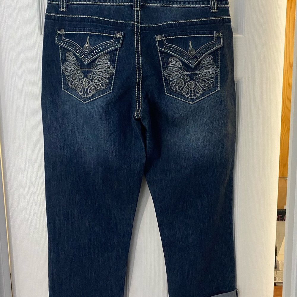 Jeans - Picture 2 of 2
